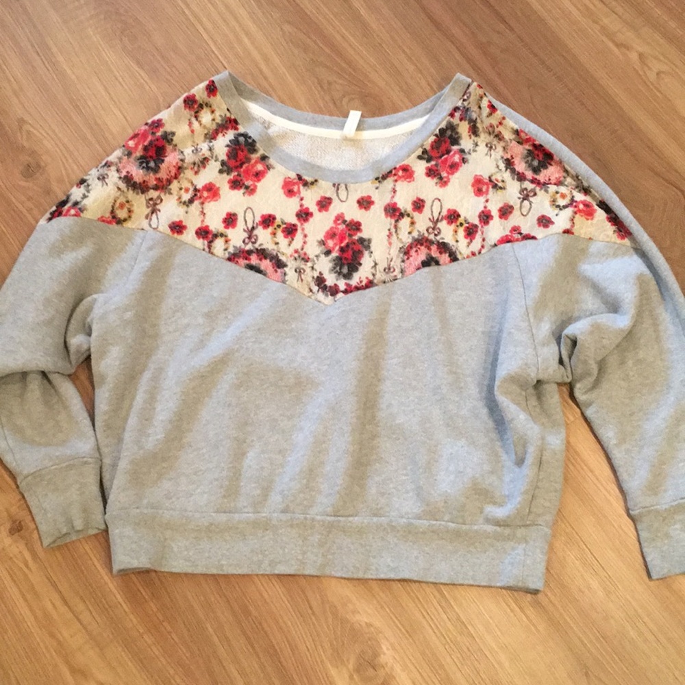Free People sweatshirt